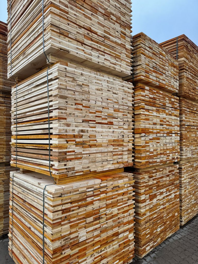 SIA Lielanteni - 3 šķiras taras dēļi-2